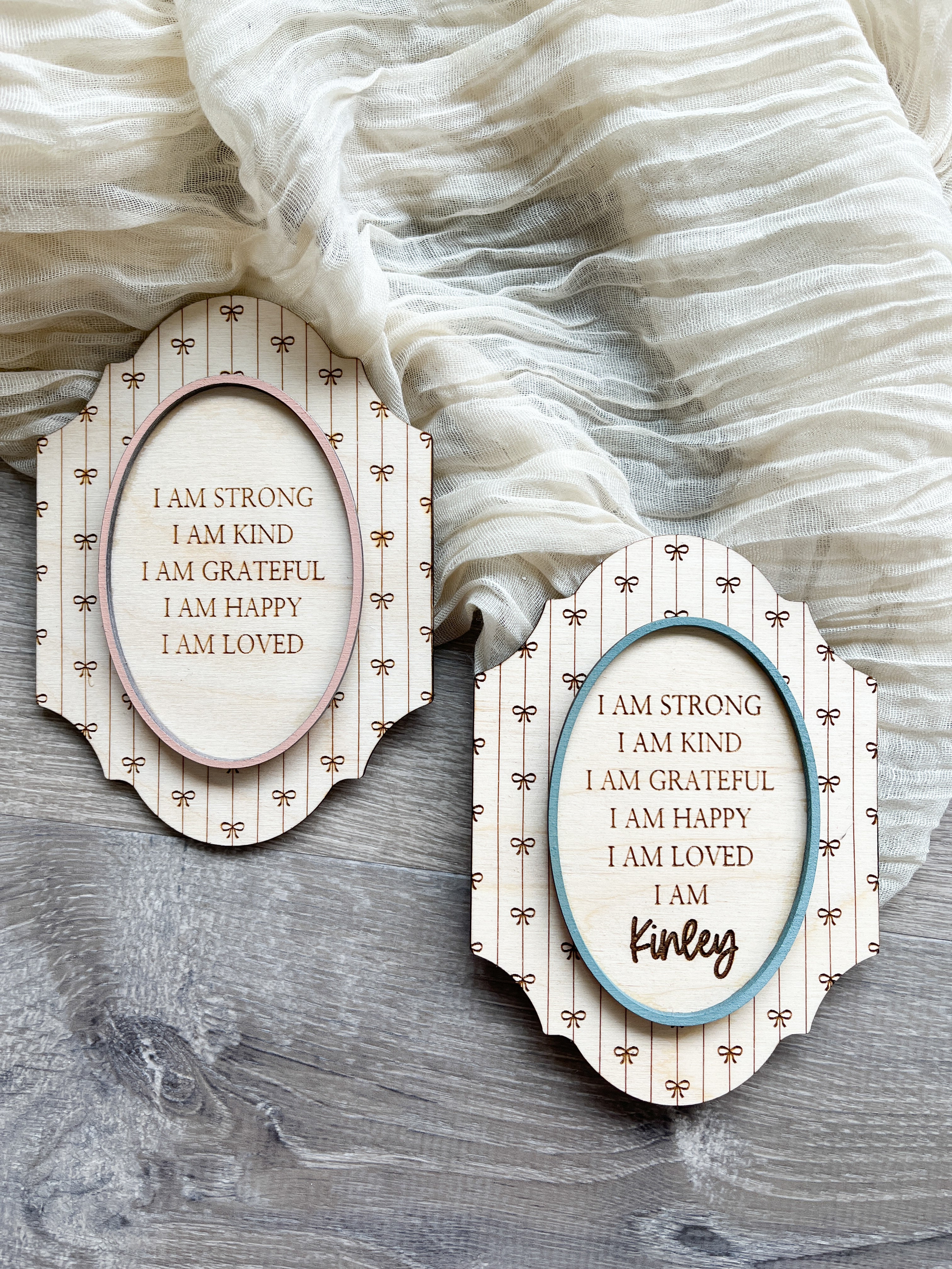 Vintage Bow Affirmation Mini Sign