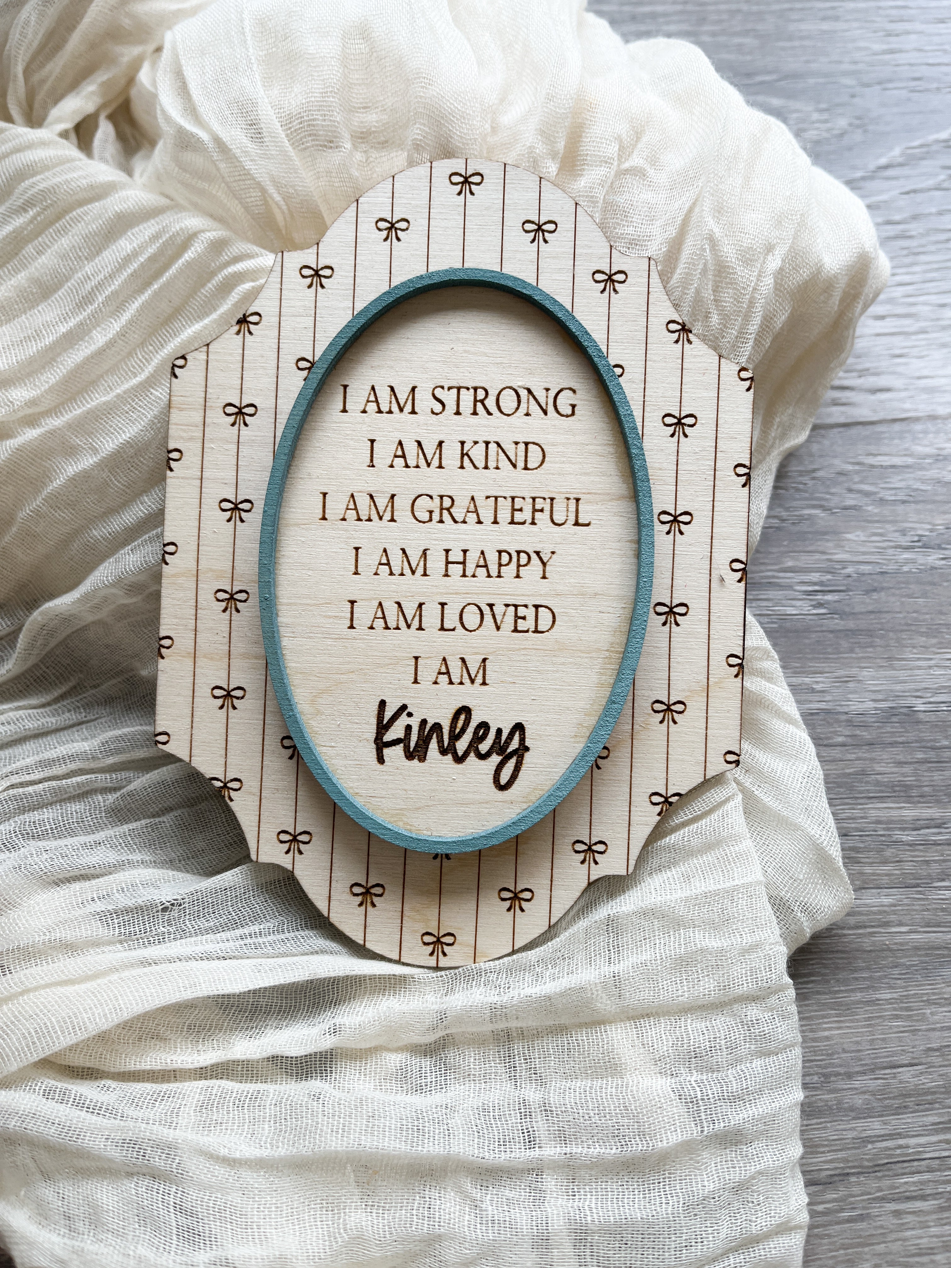 Vintage Bow Affirmation Mini Sign