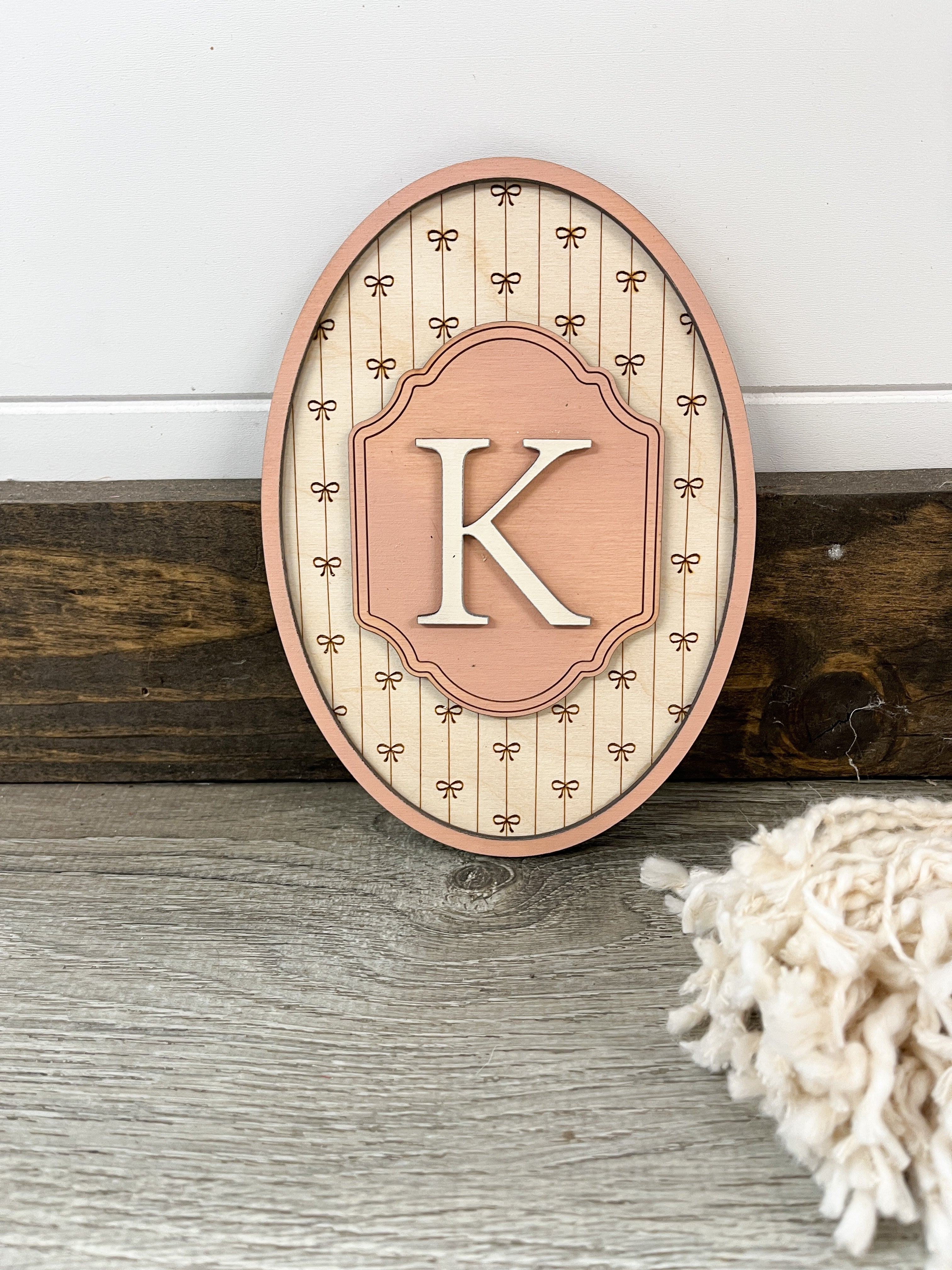 Vintage Bow Monogram mini sign