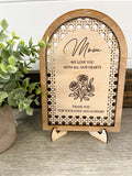 Thank You Mom Arch Sign