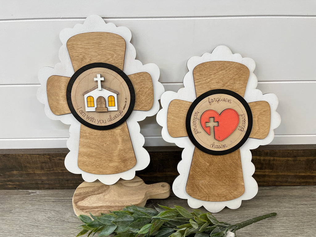 Chunky Scallop Cross Sign