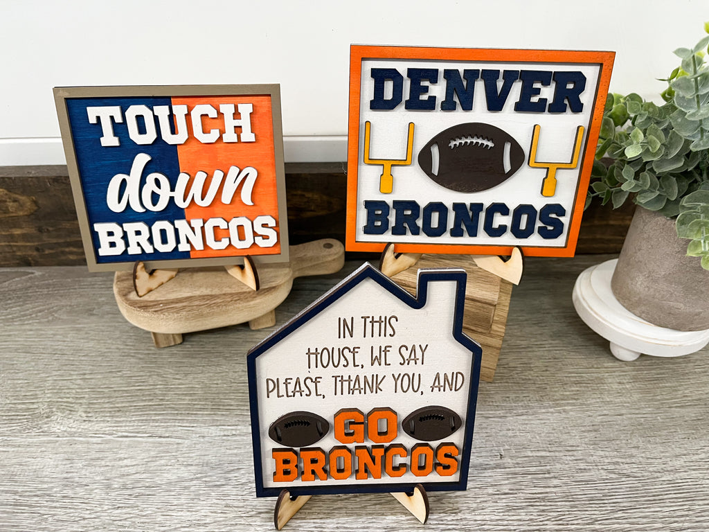 Denver Broncos Mini Signs